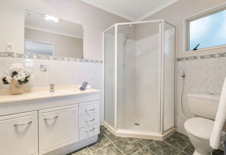 45 Ransom Smyth Drive Goodwood Heights_16