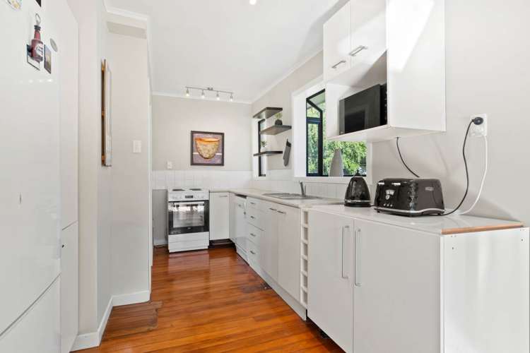 14 Tirimoana Road Te Atatu South_4