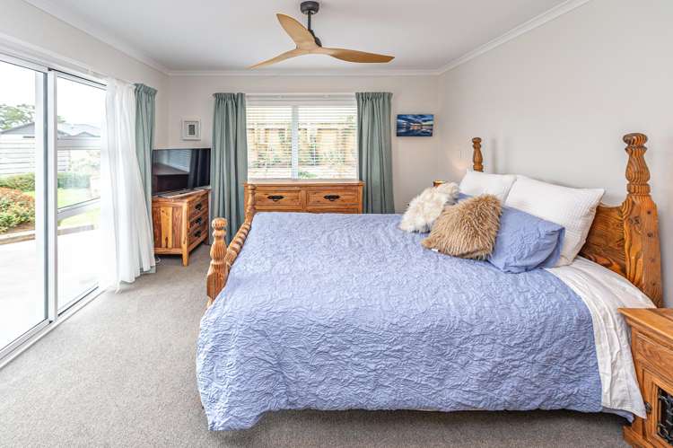 34 Tirimoana Place Otamatea_12