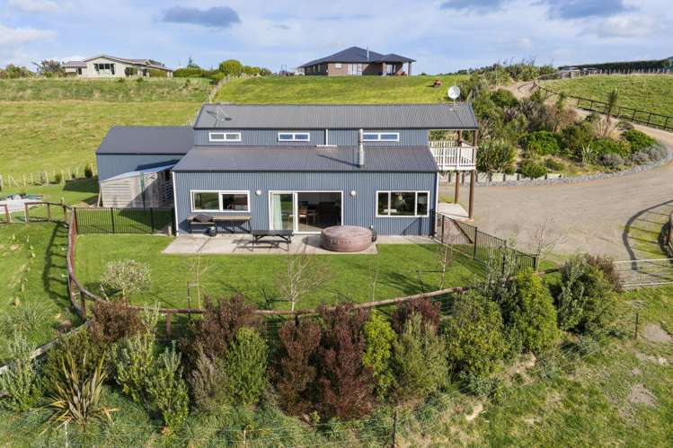 34 Highland View Drive Tokomaru_31
