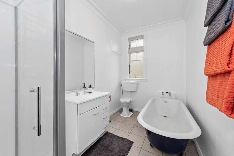 144 Peachgrove Road Hamilton East_10