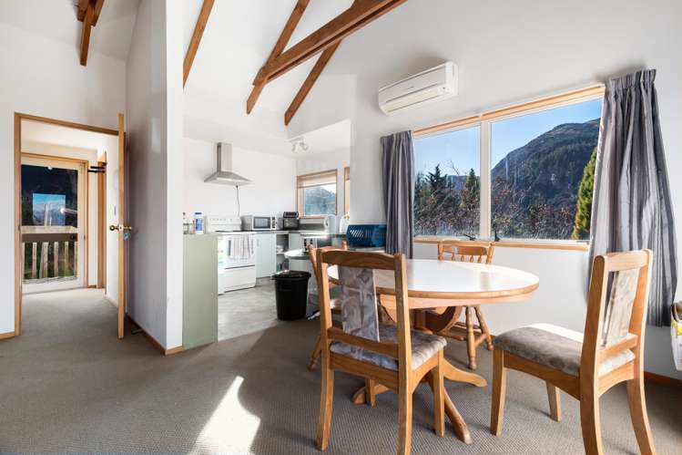 8b Reavers Lane Queenstown_11