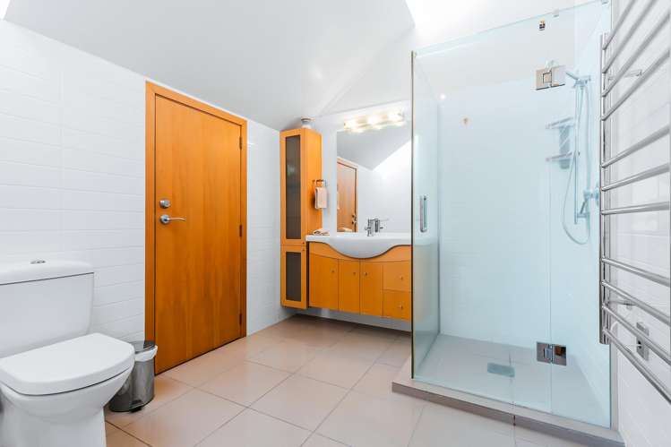 10/287 Lake Terrace Taupo_9