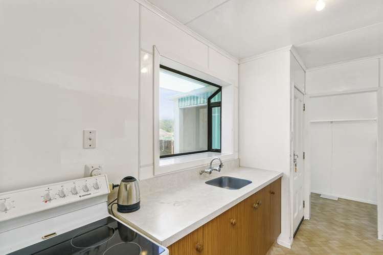 33 Frederick Street Wainuiomata_9