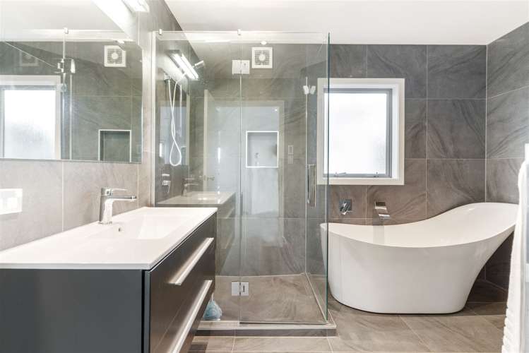 29a Peter Terrace Castor Bay_11