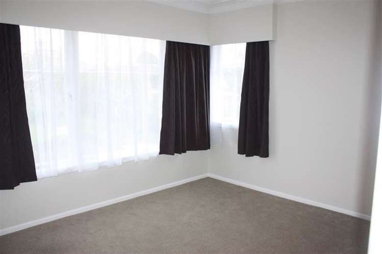 37 Vodanovich Road Te Atatu South_7