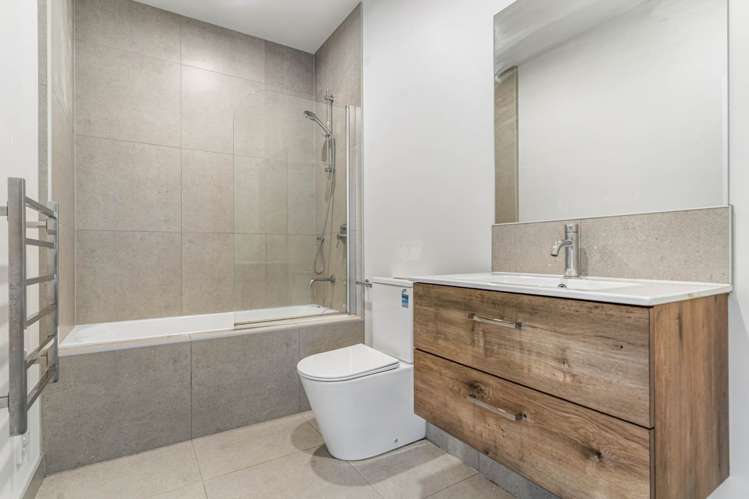 18 Puwha Street Massey_9