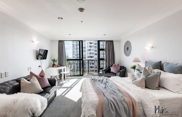 6d/100 Greys Avenue Auckland Central_1