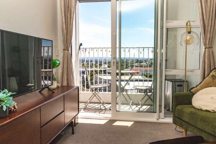 201/11 Akepiro St 1728_1