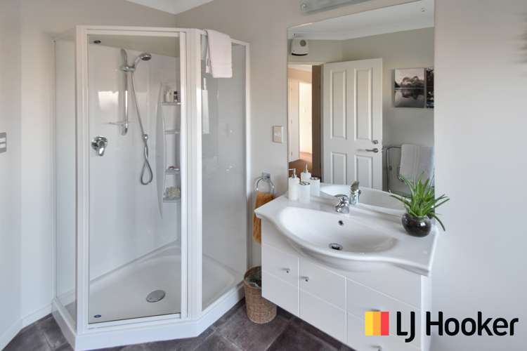 4 Greenfield Place Twizel_11