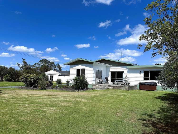 1034 Pouto Road Te Kopuru_21