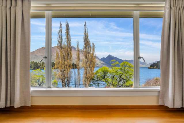 1 Suburb Street Queenstown_2