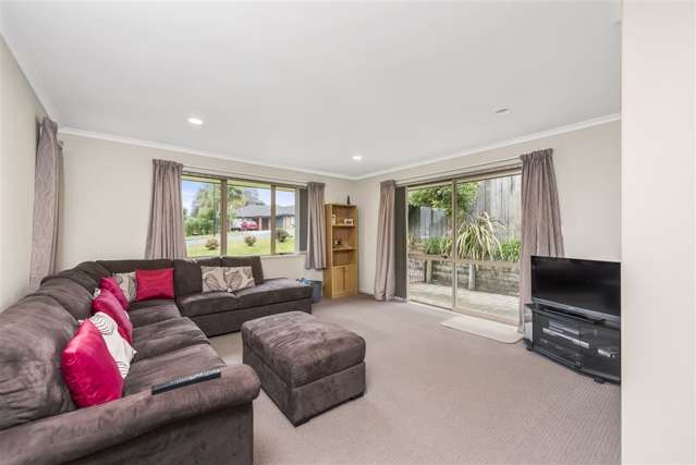 5 Rosella Drive Welcome Bay_4