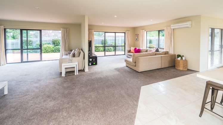 6 Saint Johns Heights Otamatea_5