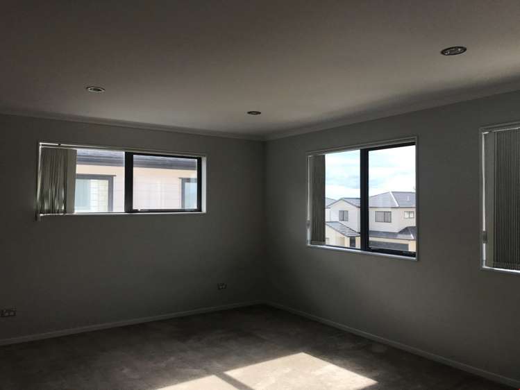 16 Beltany Drive Flat Bush_13