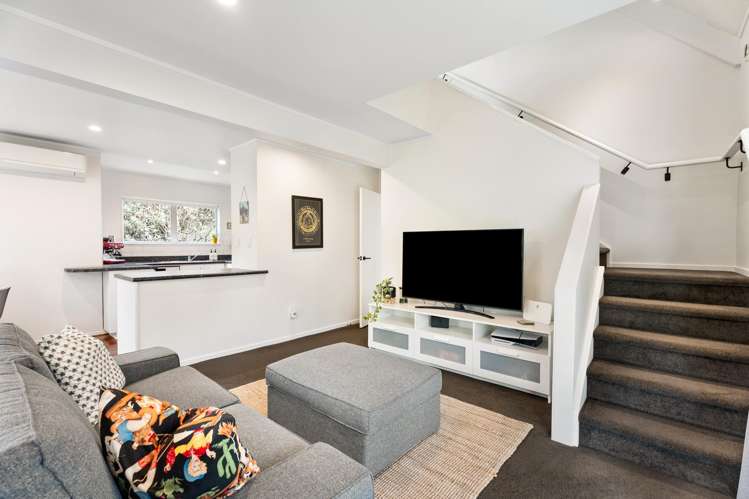 3/6 Fifth Avenue Mount Albert_6