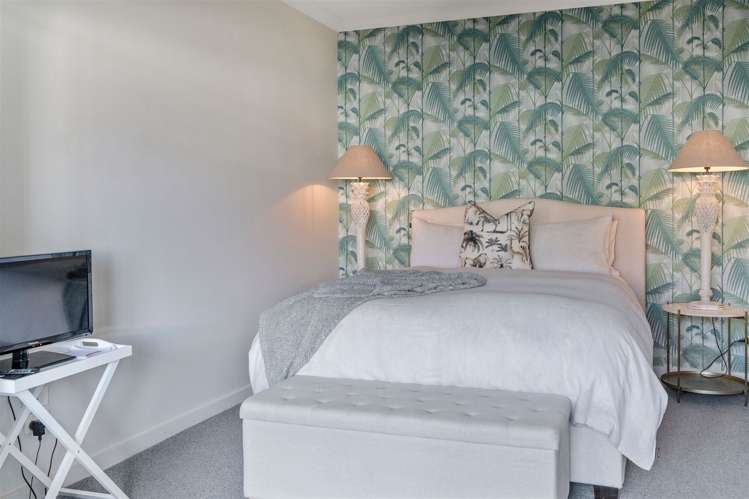 1j/3 Shakespeare Road Napier South_7