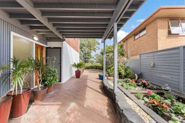 84 Gossamer Drive Pakuranga Heights_4