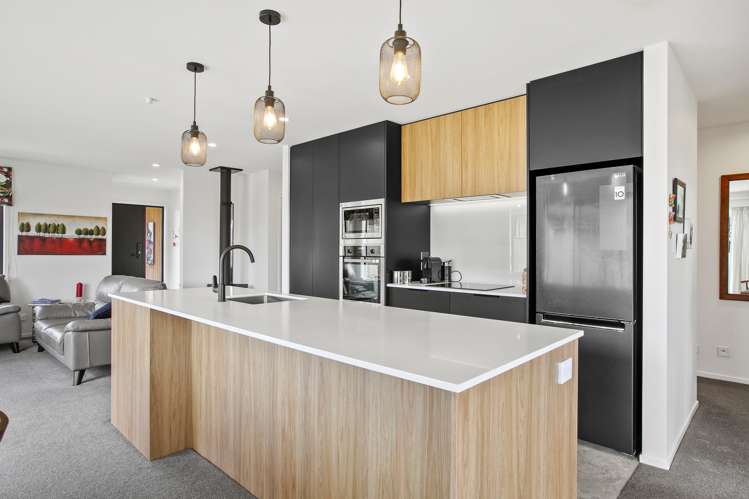 6 Tui Grove Oakura_7