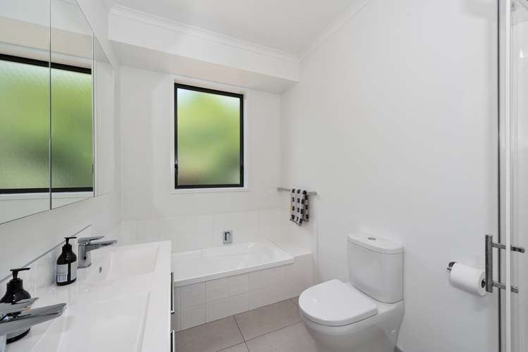 7 Rembrandt Terrace Huntington_16