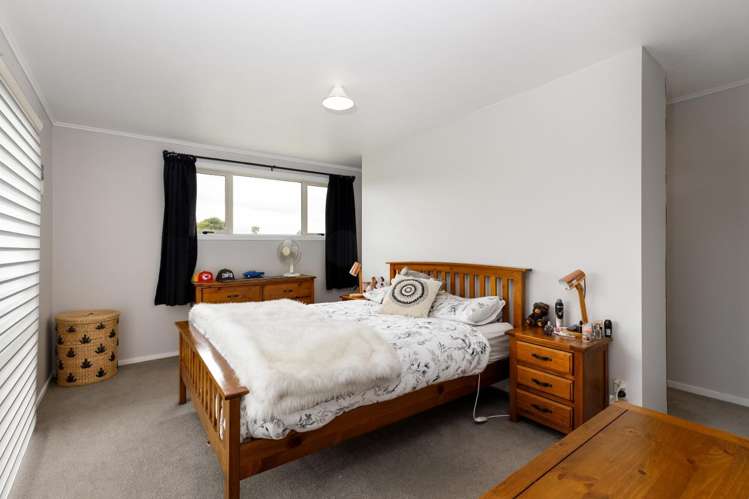 1 High Street Renwick_8