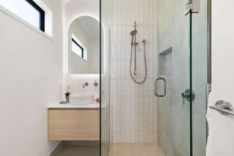 5 Nola Avenue Glenbrook_12