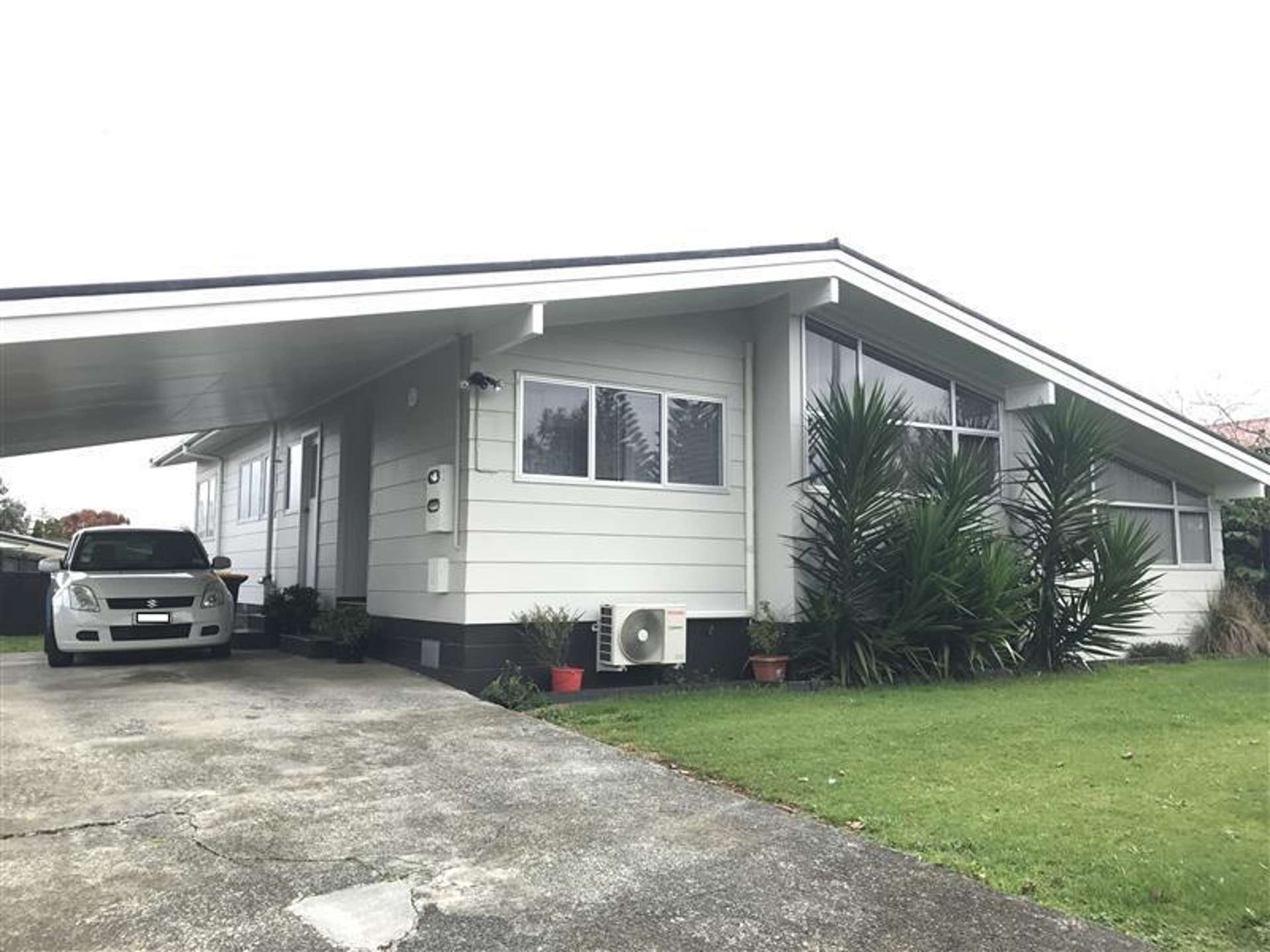 70 Rowandale Avenue Manurewa_0