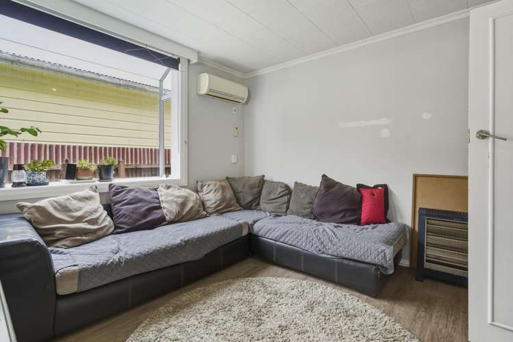 39 Carr Street North East Valley_3