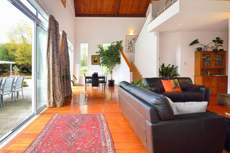 153 Valley Road Mangapapa_11