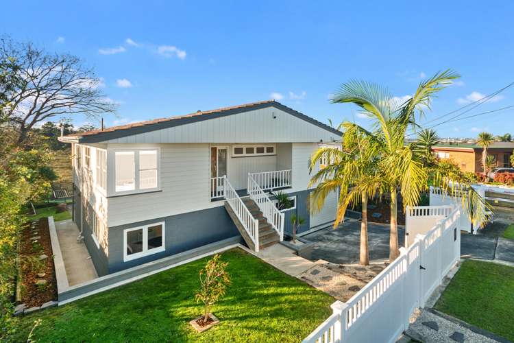 100 Tiroroa Avenue Te Atatu South_0