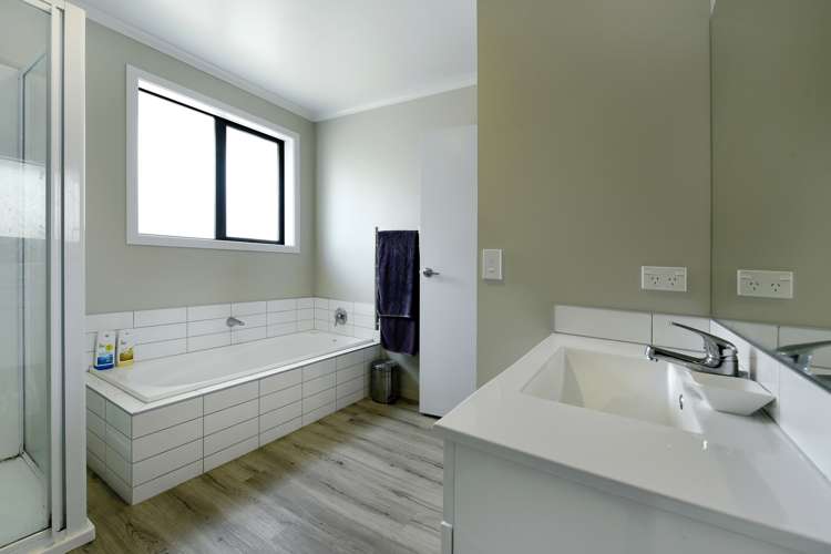 21 Mary Newton Place Brightwater_10