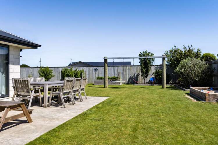 35 County Drive Hawera_21