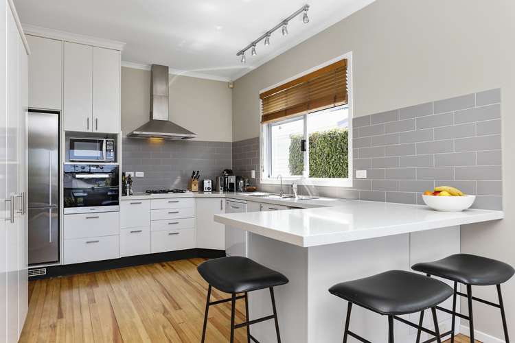 75 Huia Road Point Chevalier_6