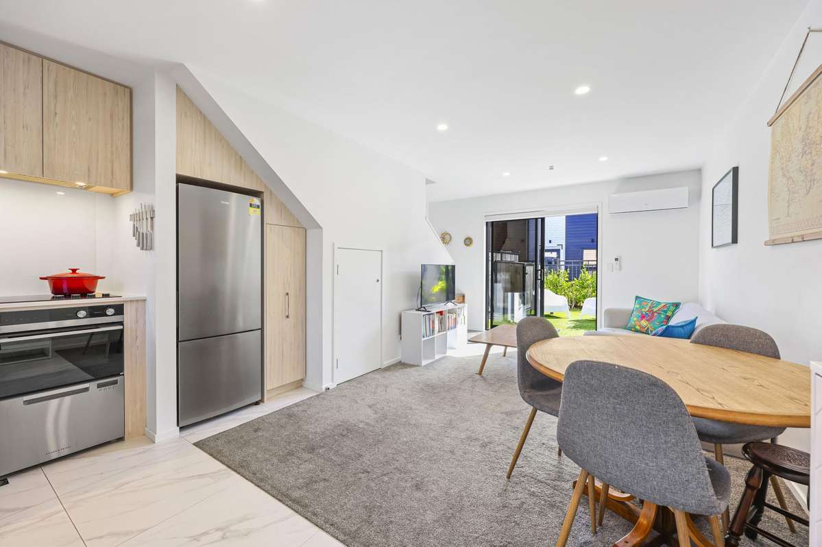 4/170 Don Buck Road_5