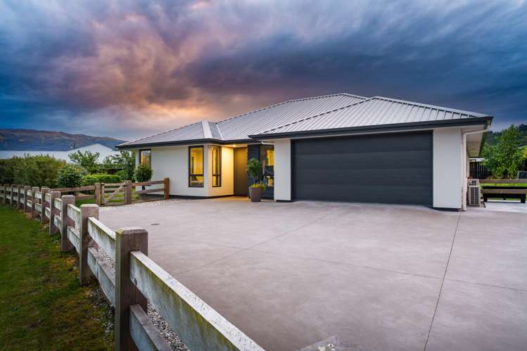 13 Three Kings Court Outram_49