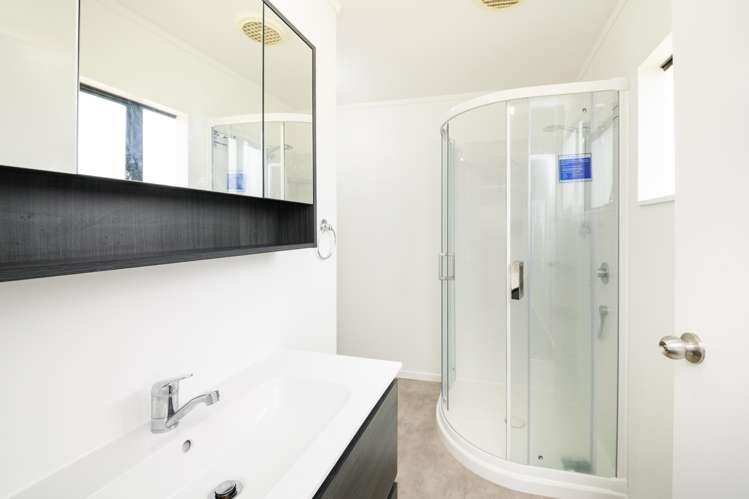 67 Amberley Avenue Highbury_4