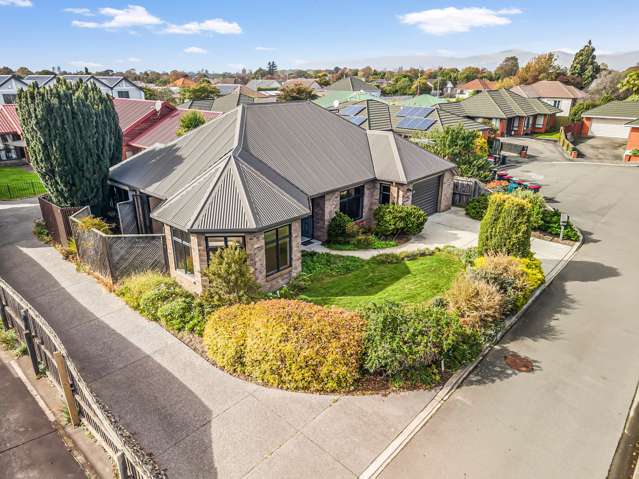 Private Lane, Packed with Potential