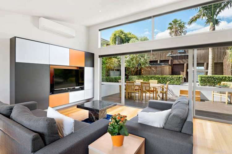 22 Edgerton Road Te Atatu Peninsula_9