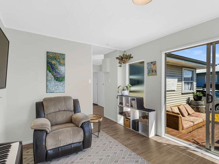 12 Hitchings Avenue Onekawa_8