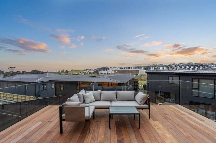 4 Humenga Place Long Bay_31