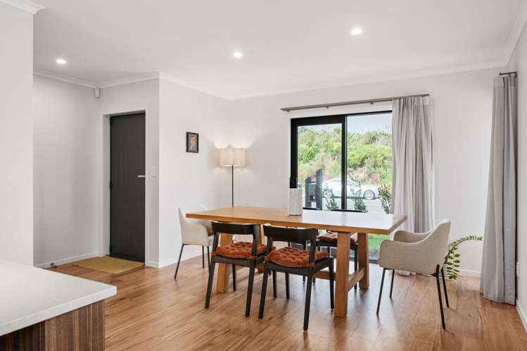 65 Waireka Road Rototuna North_10