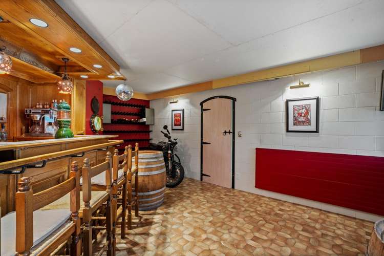 9 Cypress Court Kelvin Heights_18