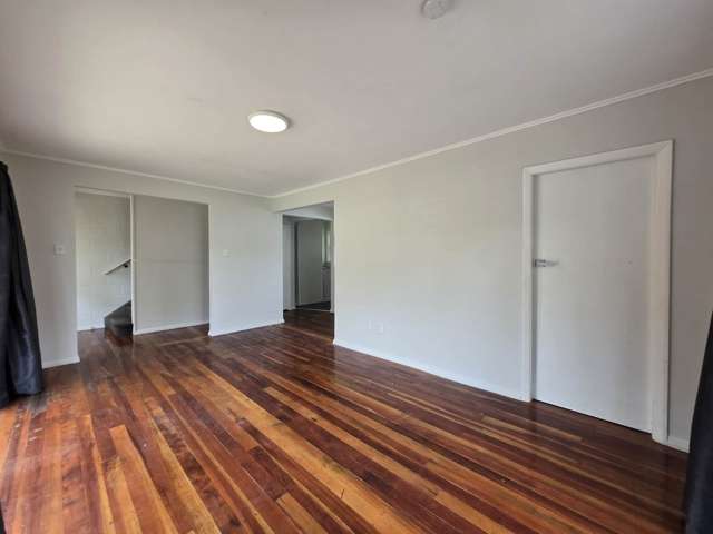 2/47 Gilbert Road Otara_2