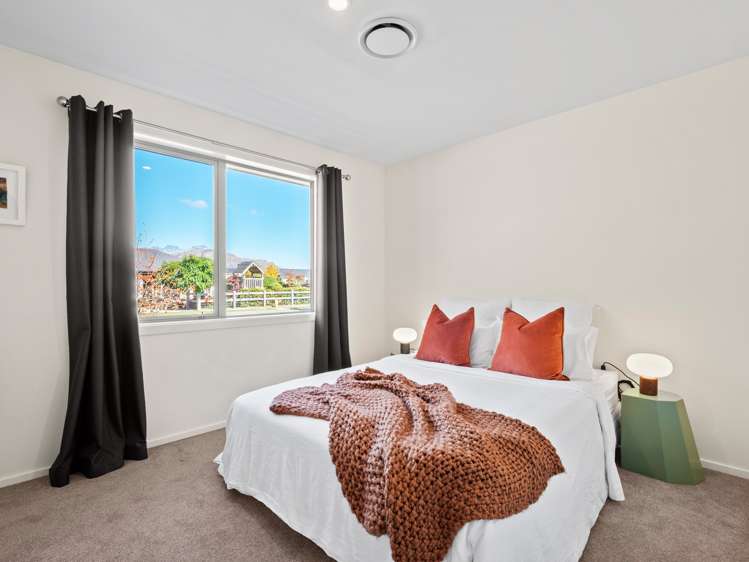 1 Violet Way Lower Shotover_13