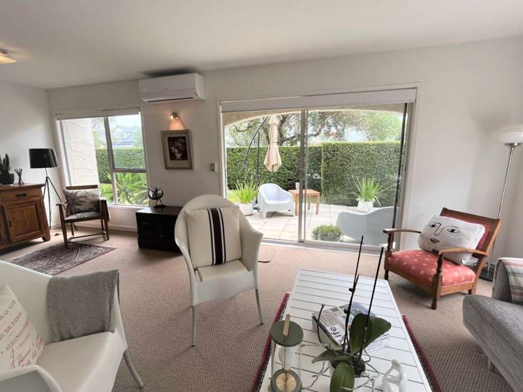 1/38 Cheltenham Road Devonport_12