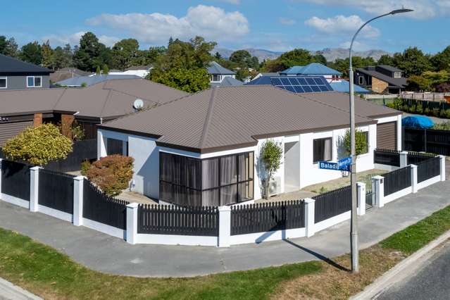 28 Mervyn Drive Avondale_1