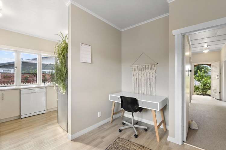 9a Saint Olpherts Avenue Hamilton East_8