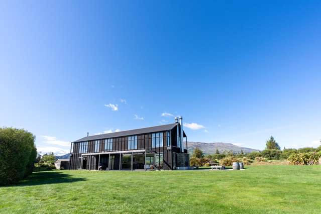 13 Orchard Road Wanaka_3