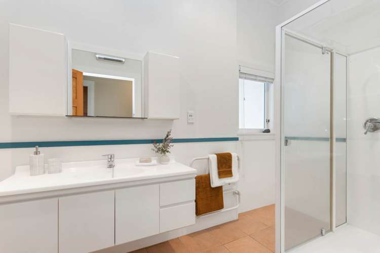 13 Greenfield Road Epsom_13