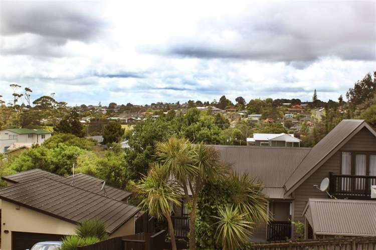 14 Ambler Avenue Glen Eden_6